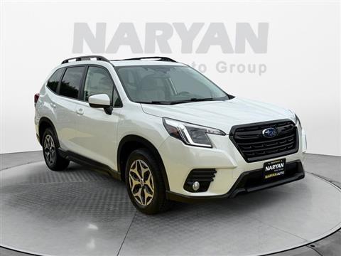 2022 Subaru Forester Premium CVT