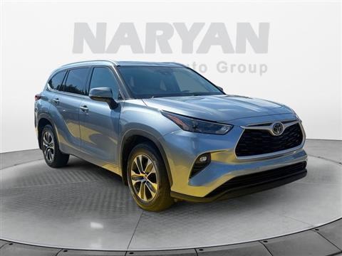 2022 Toyota Highlander XLE AWD (Natl)