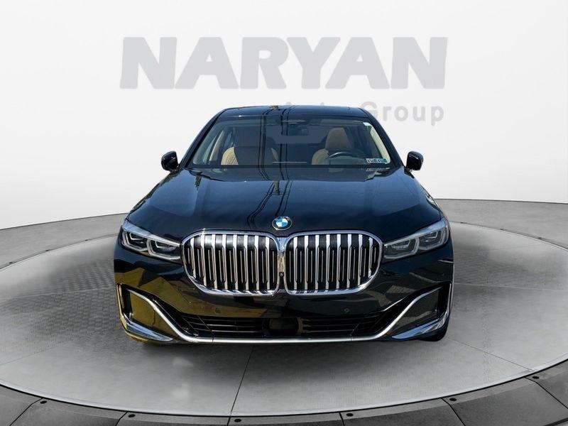 BMW 750Li photo 3