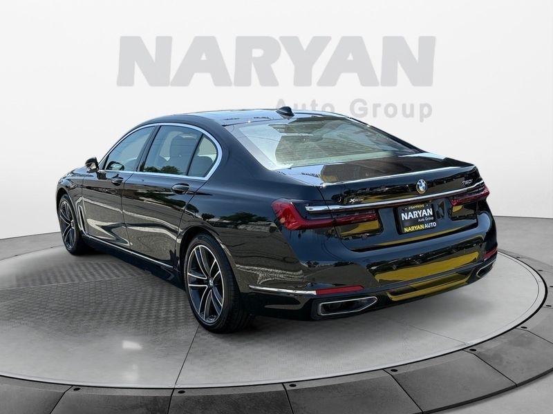 BMW 750Li photo 5