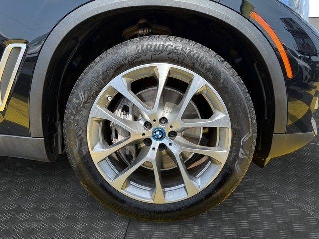 BMW X5 photo 8