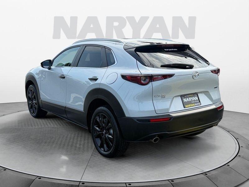 Mazda CX-30 photo 5