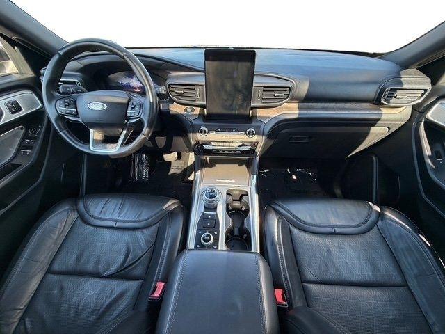 Ford Explorer photo 21
