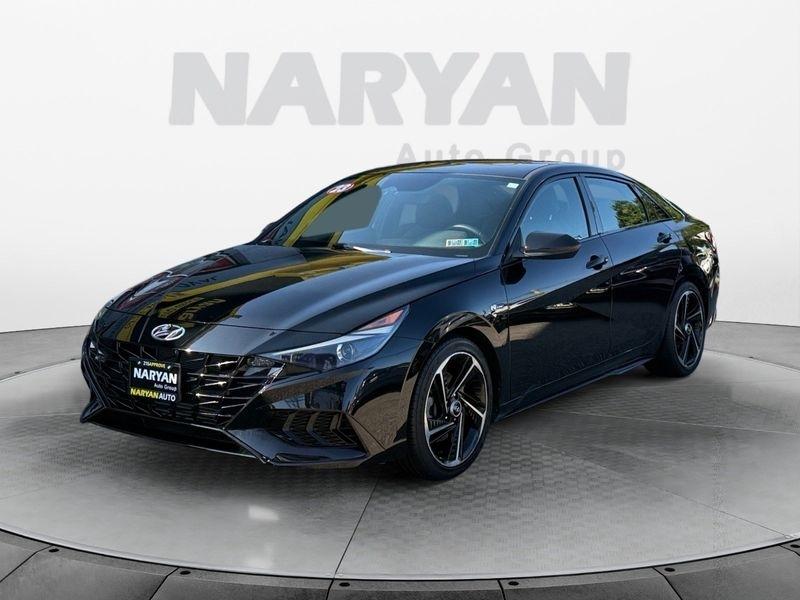 Hyundai Elantra photo 4