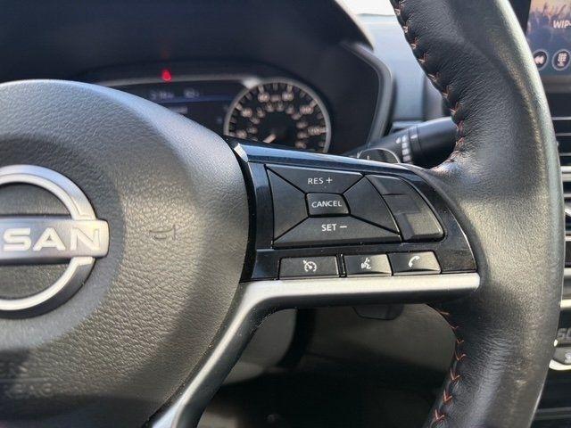 Nissan Altima photo 15