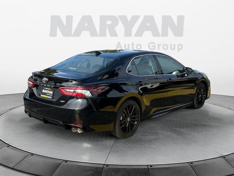 Toyota Camry photo 7