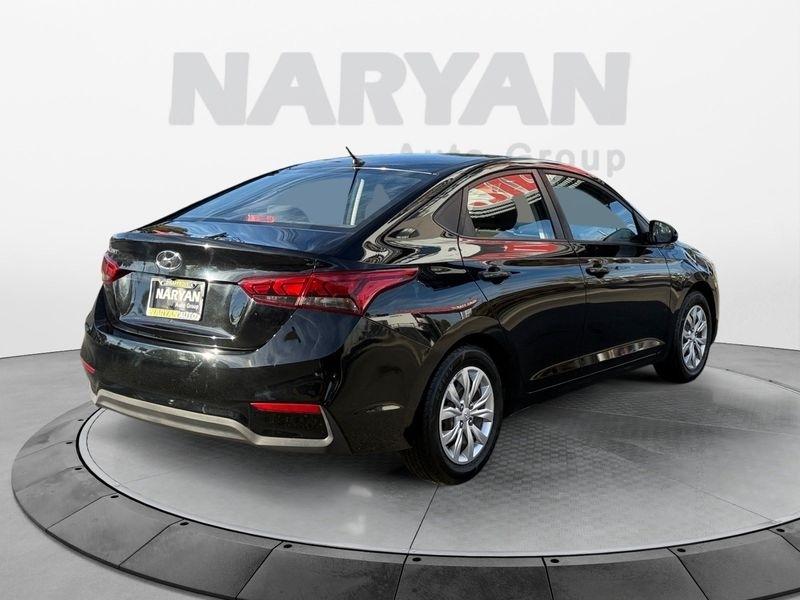 Hyundai Accent photo 7