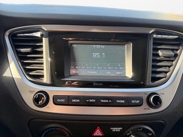 Hyundai Accent photo 16