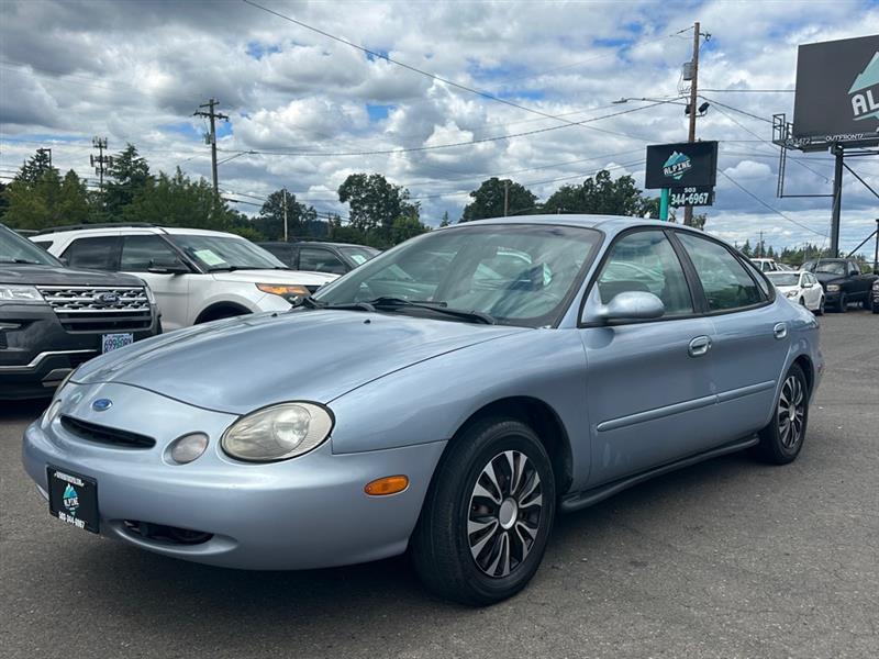 1997 Ford Taurus GL