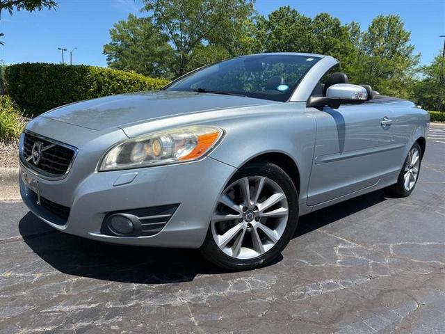 2011 Volvo C70 T5