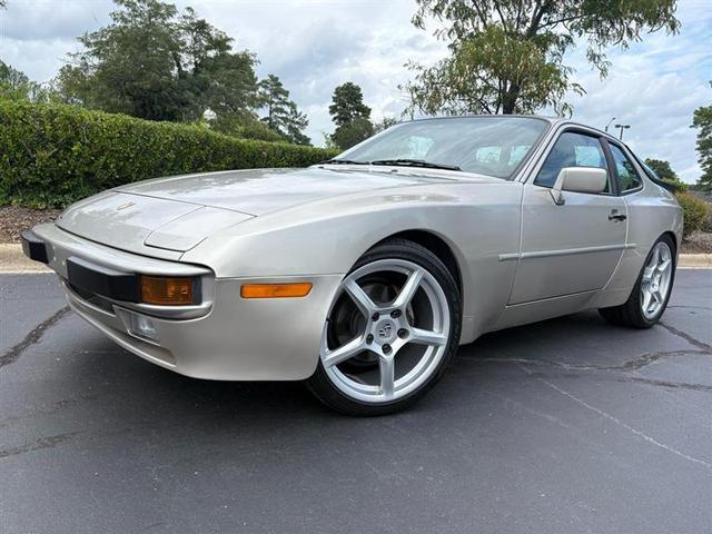 1988 Porsche 944 Hatchback