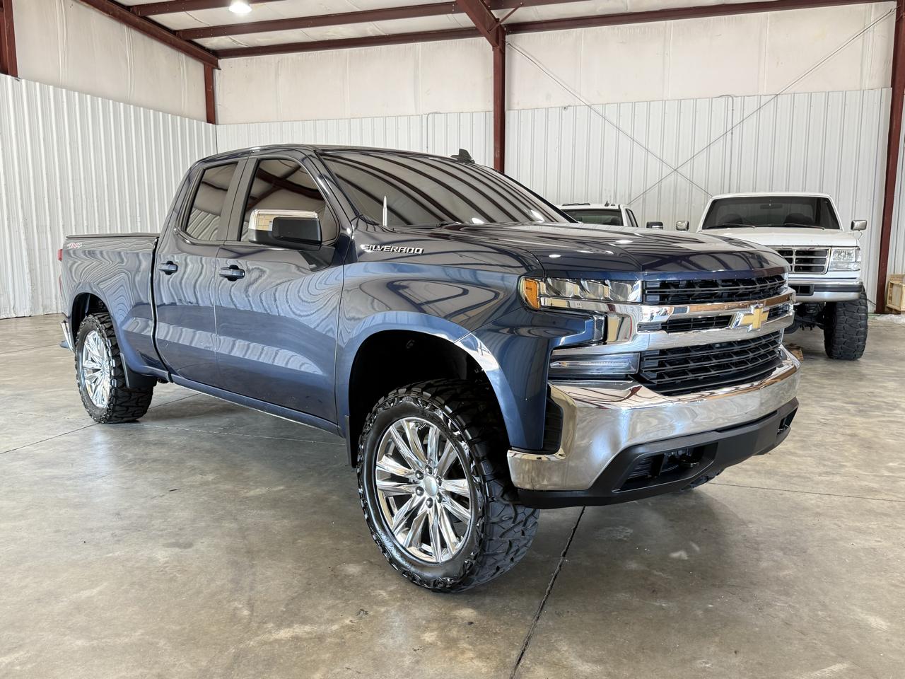 Chevrolet Silverado photo 7