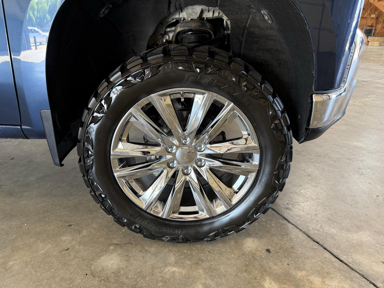 Chevrolet Silverado photo 9