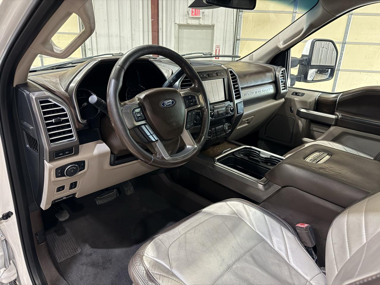 Ford F-250 photo 14