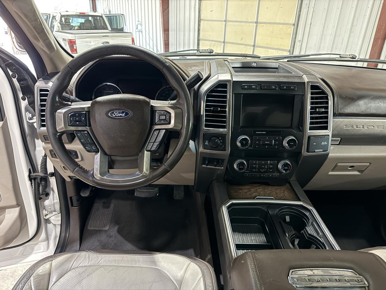 Ford F-250 photo 15