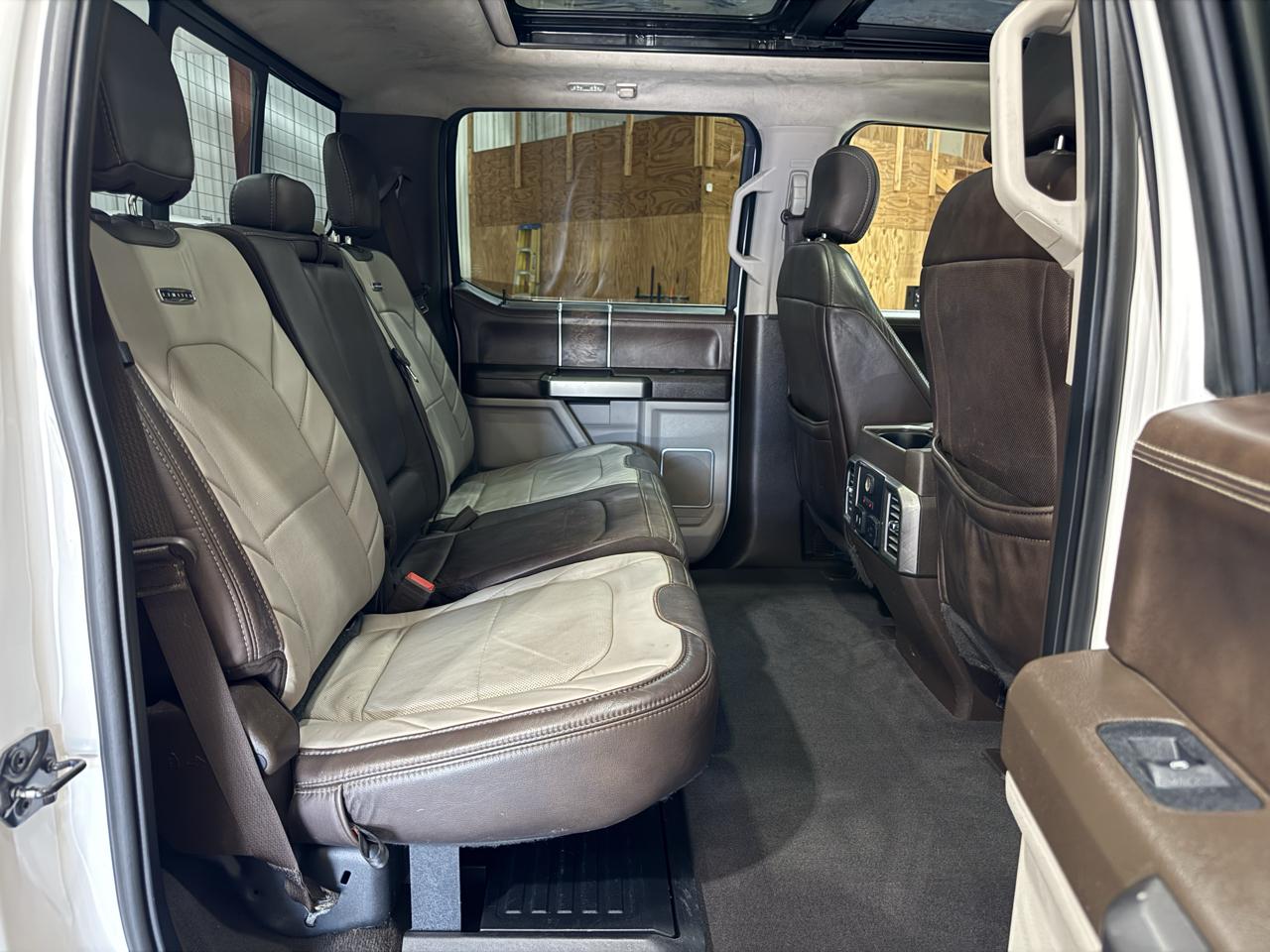 Ford F-250 photo 20
