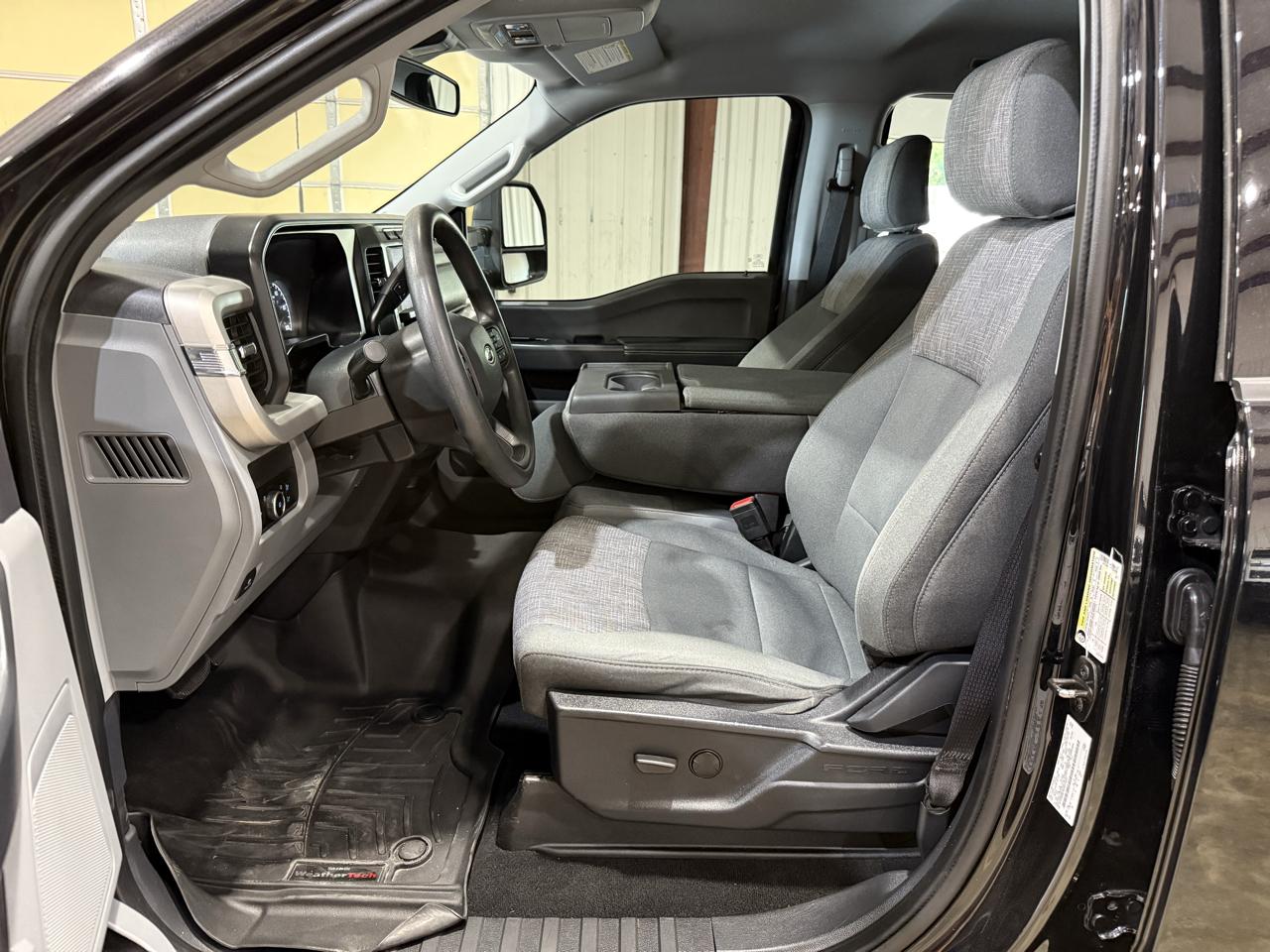 Ford F-250 photo 11