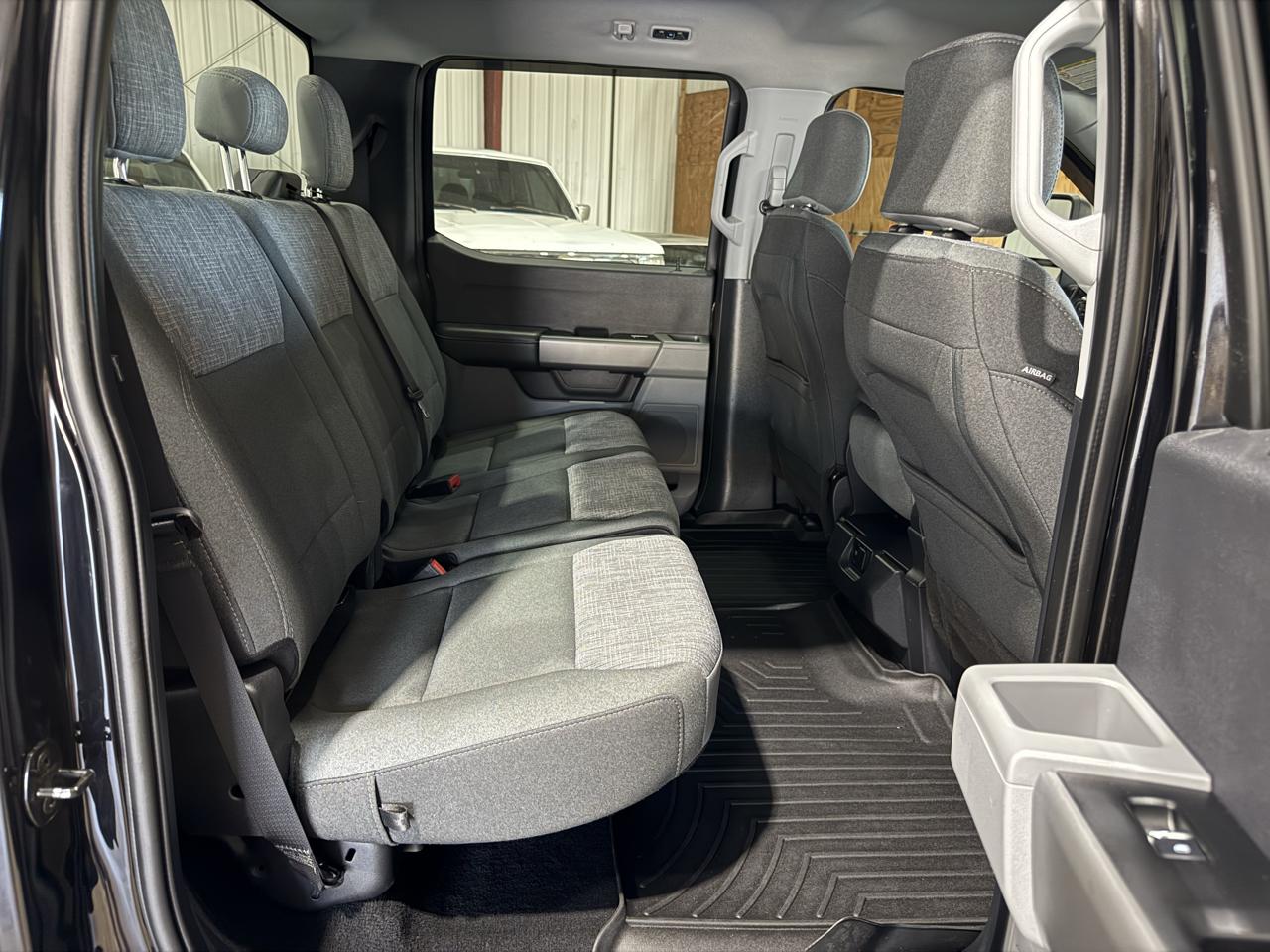 Ford F-250 photo 17