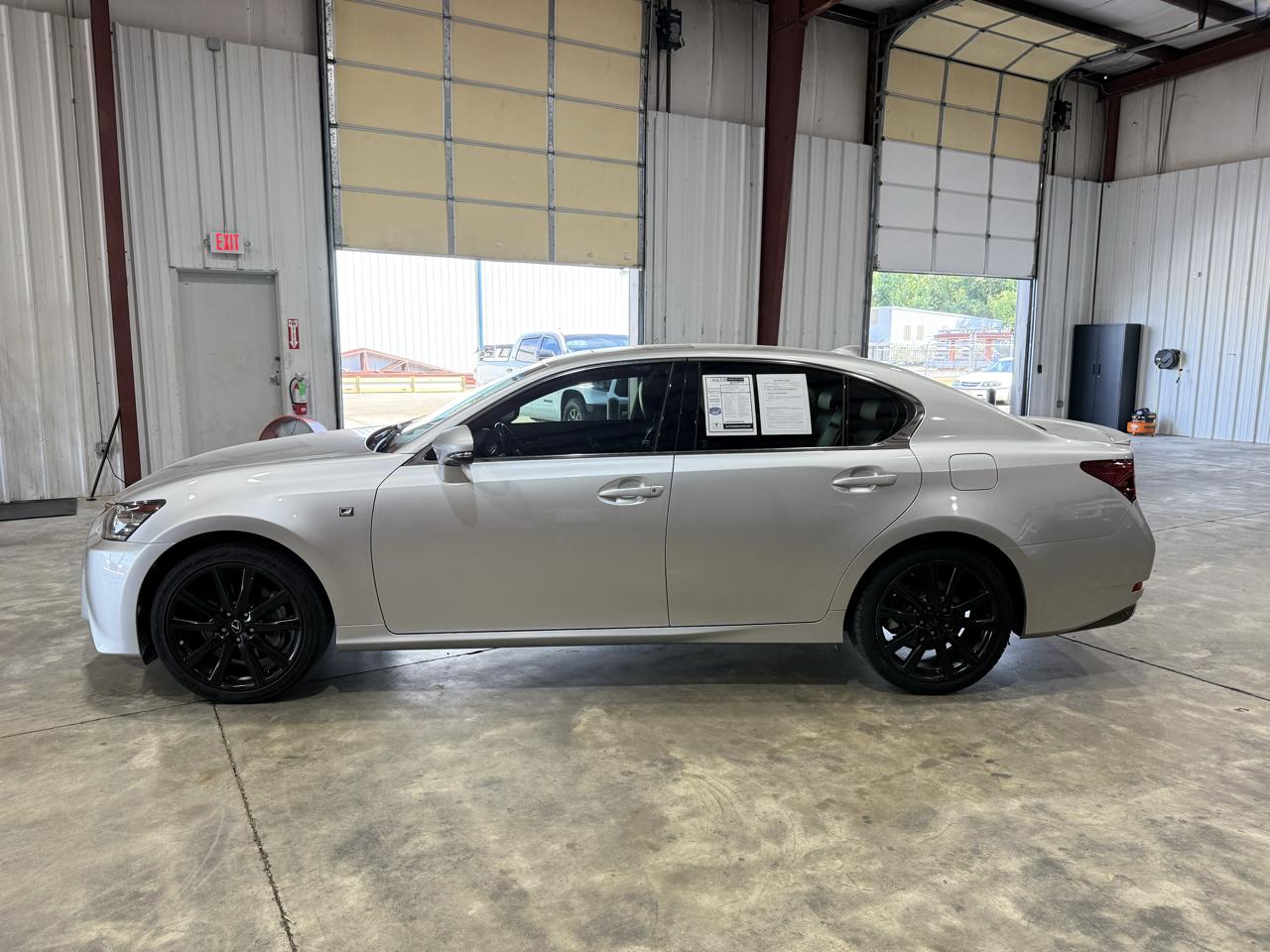 Lexus GS photo 3