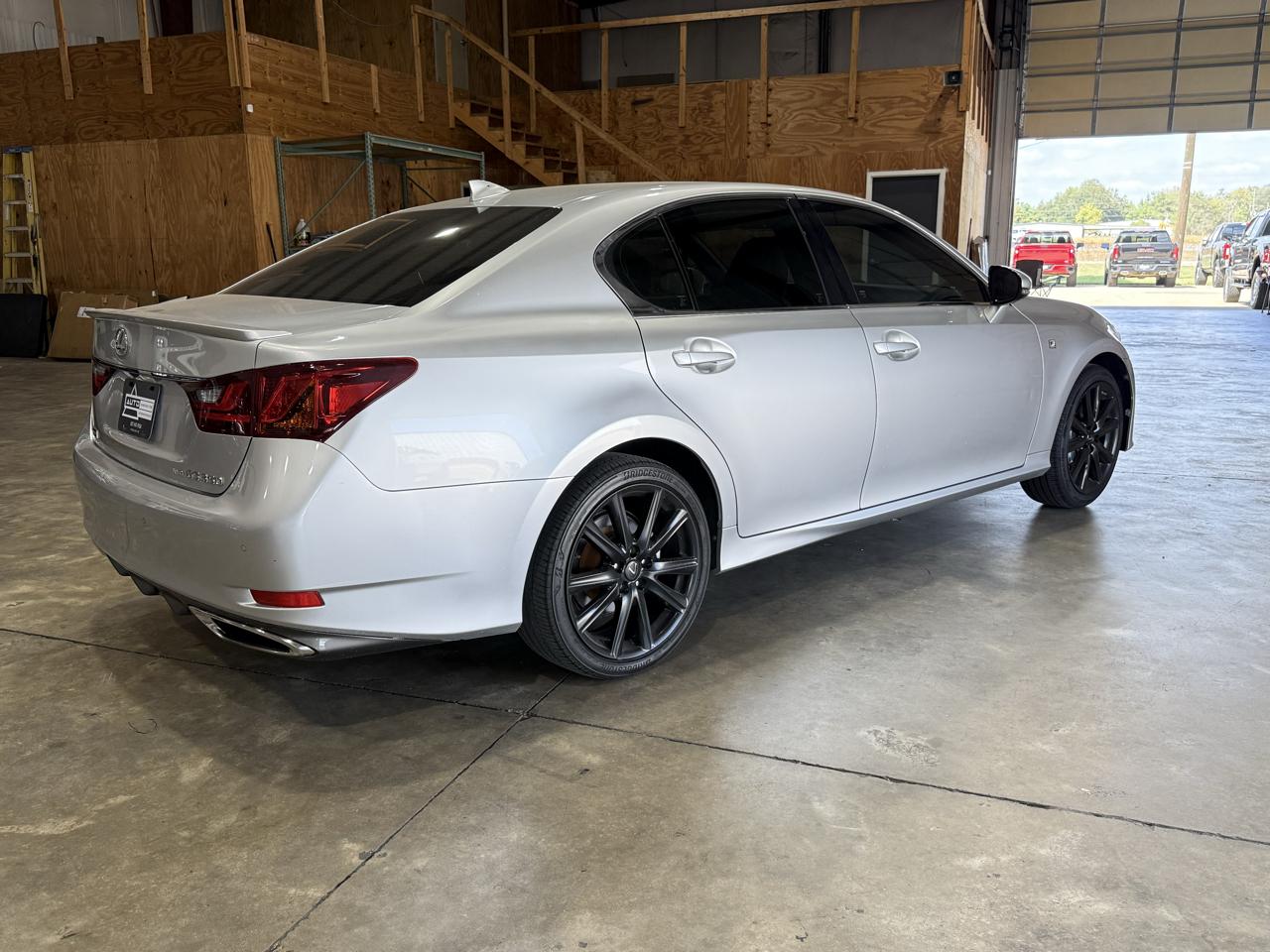 Lexus GS photo 6