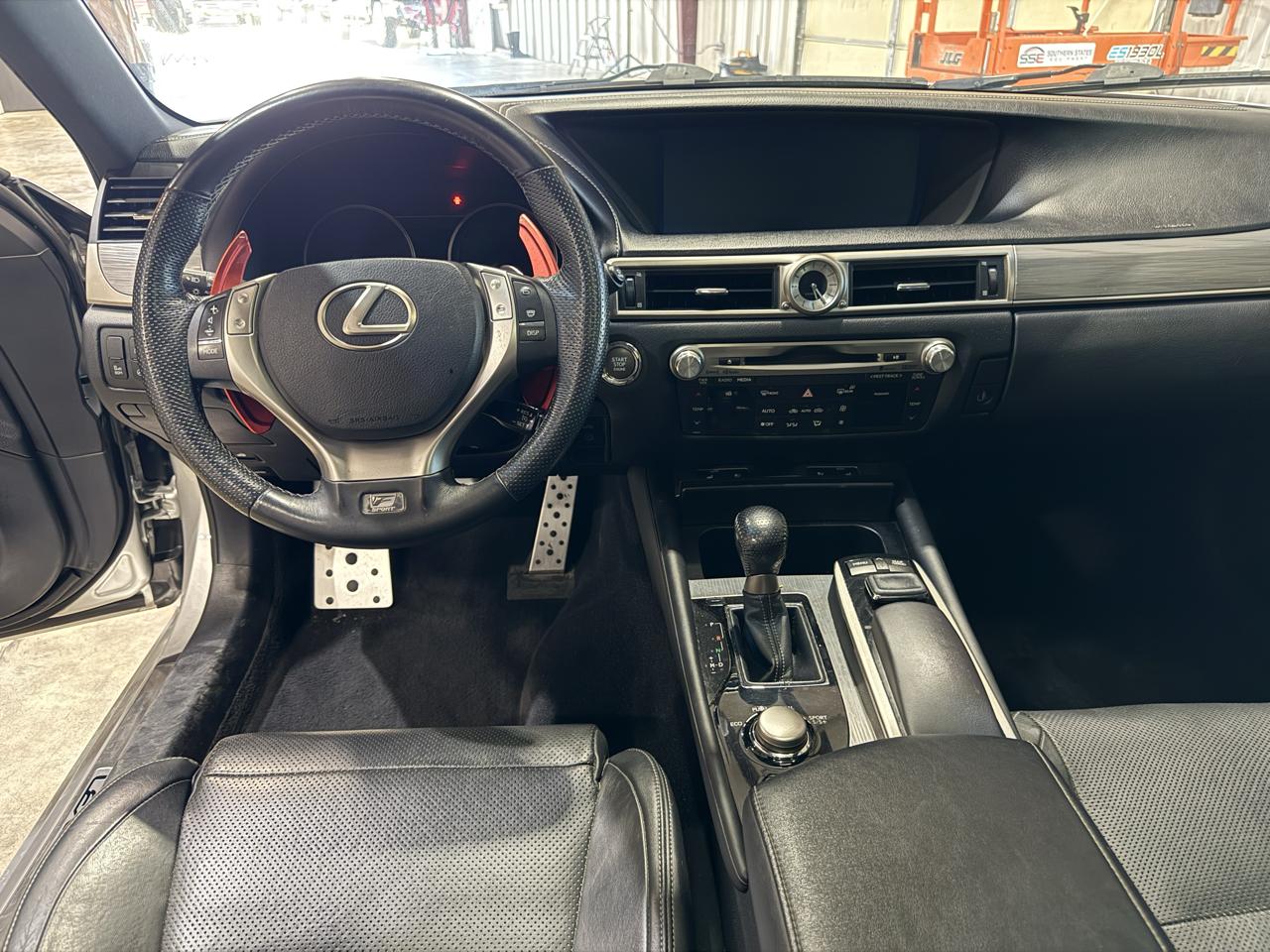 Lexus GS photo 13