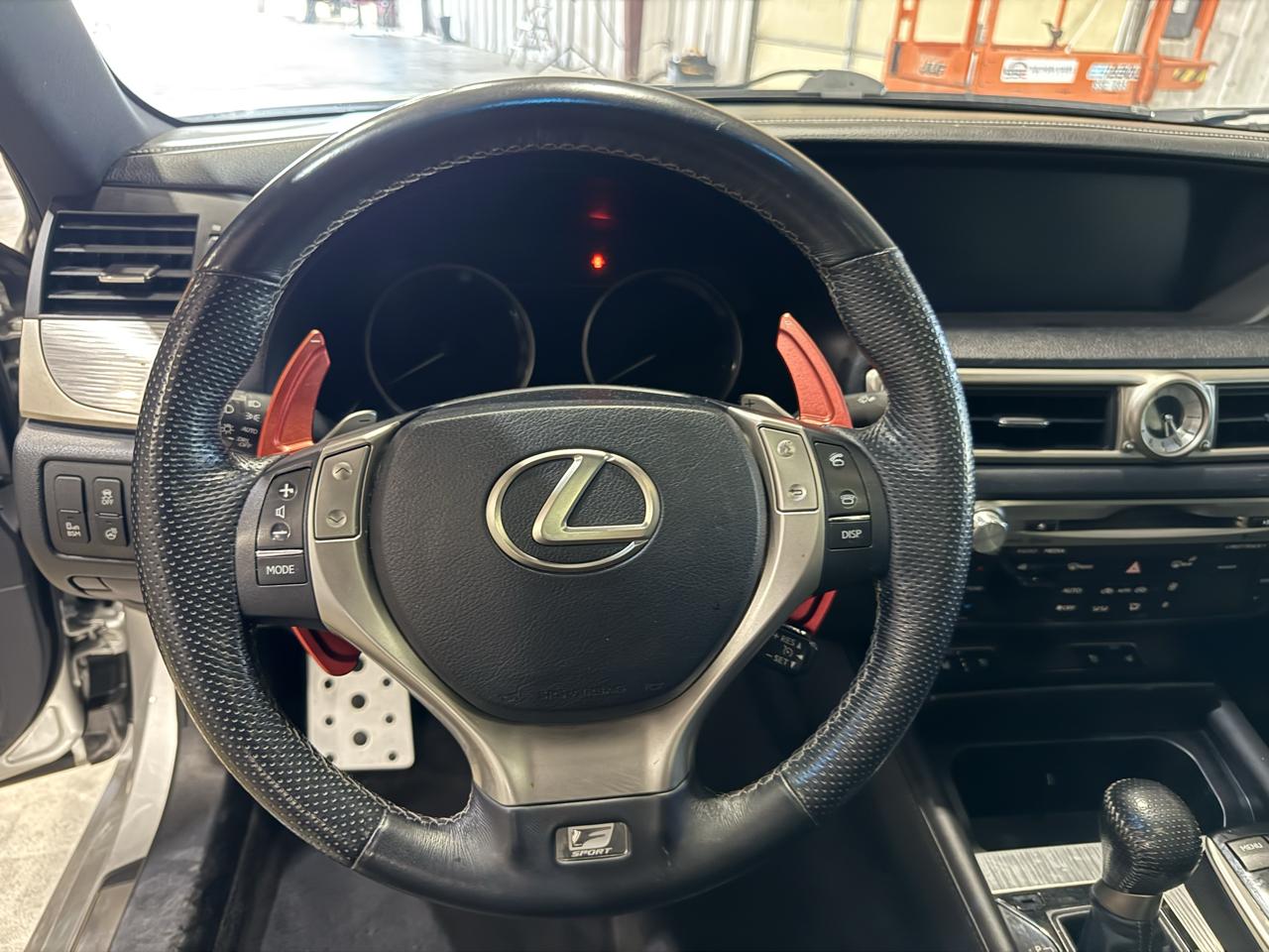 Lexus GS photo 14