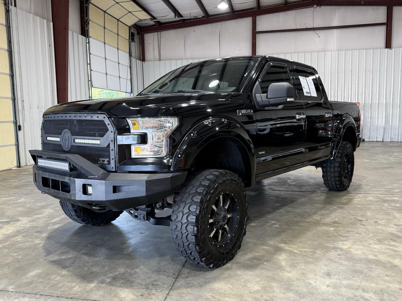 Ford F-150 photo 2