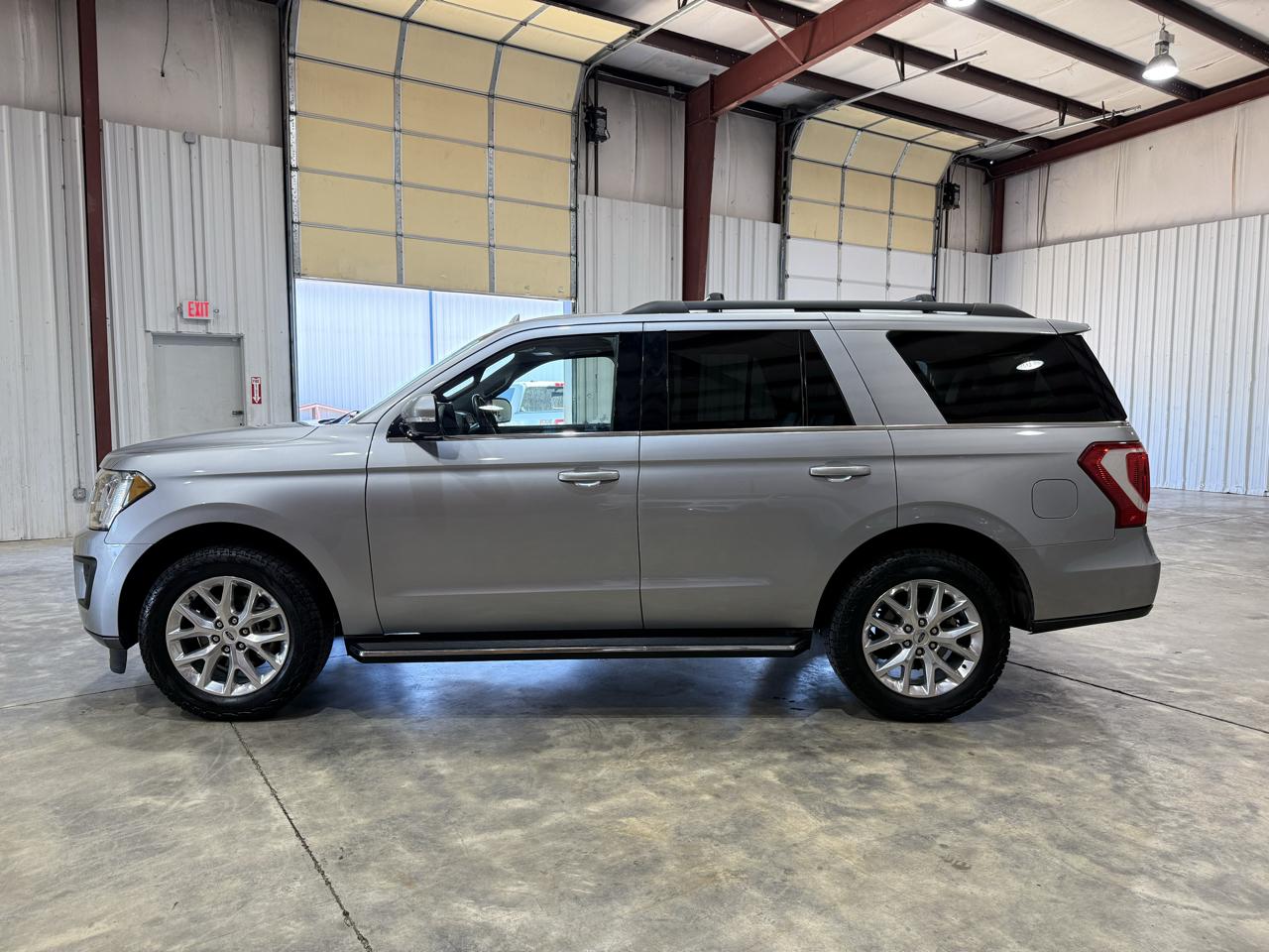 Ford Expedition photo 3