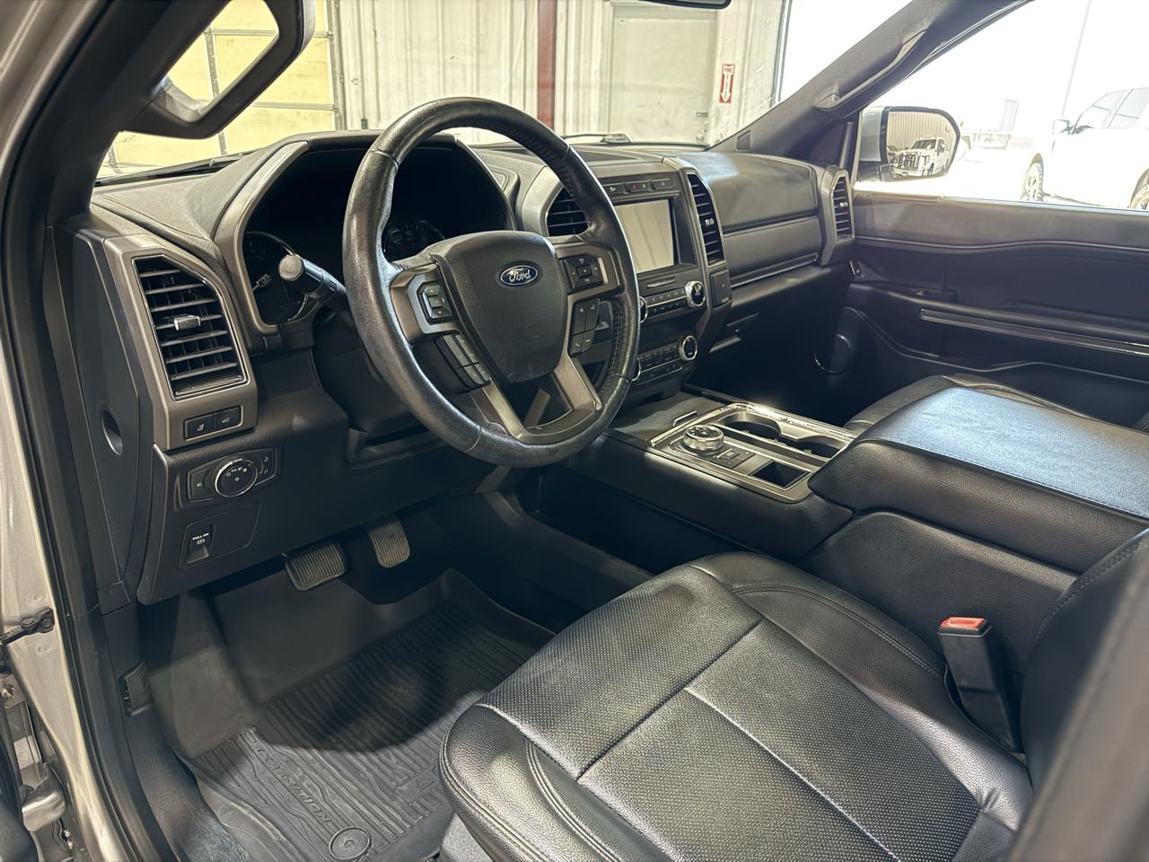 Ford Expedition photo 11