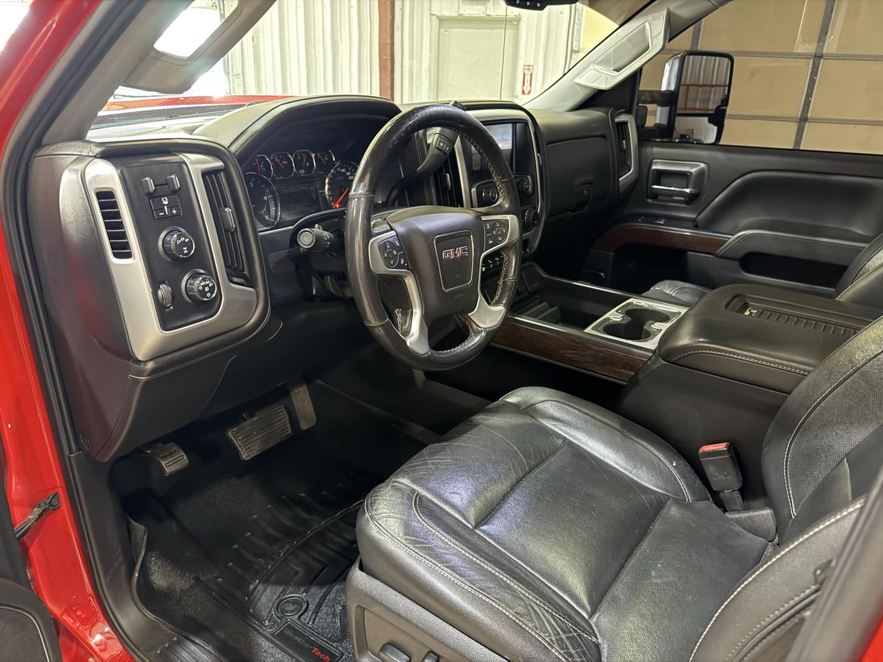 GMC Sierra HD photo 12
