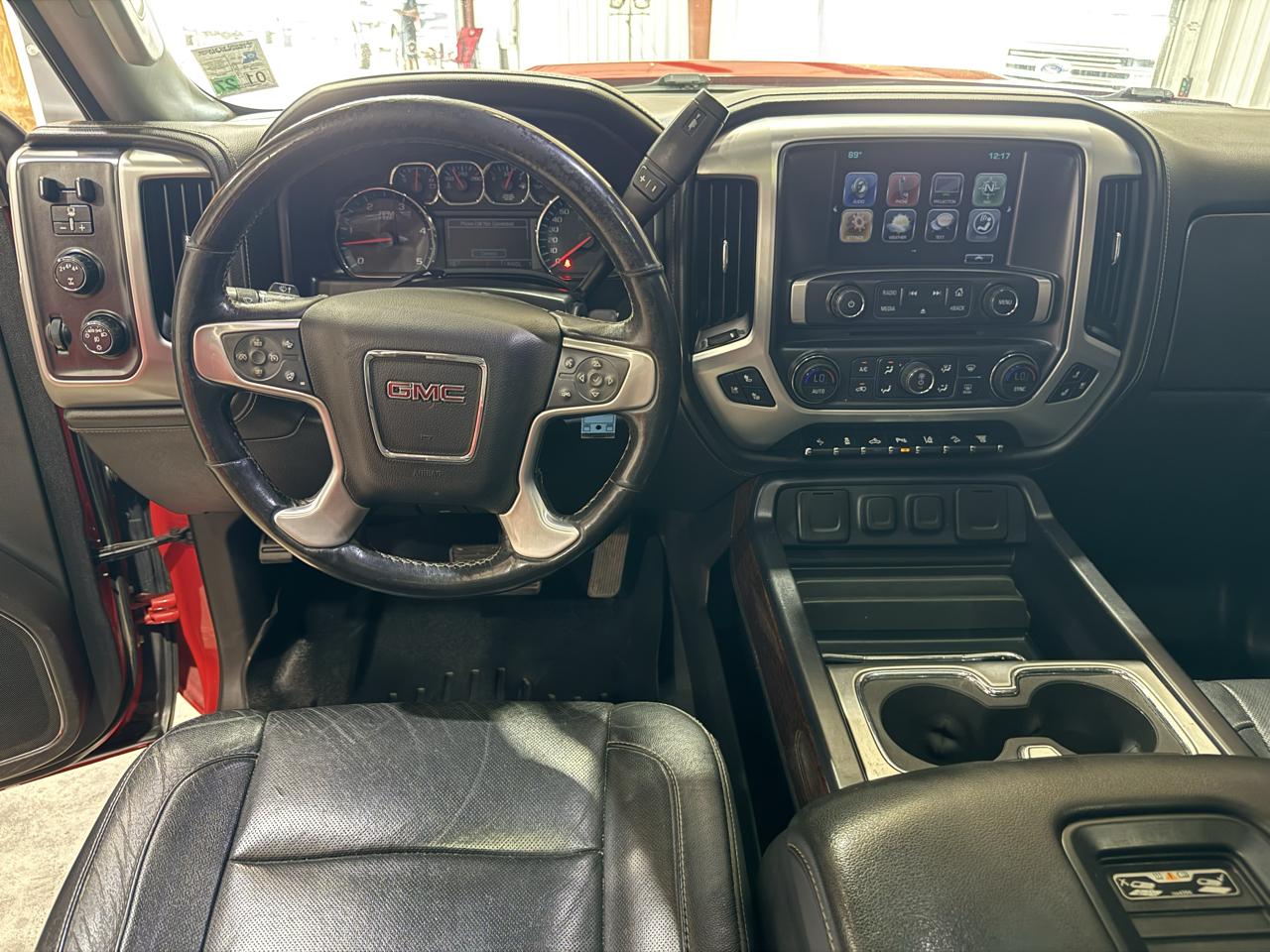 GMC Sierra HD photo 13