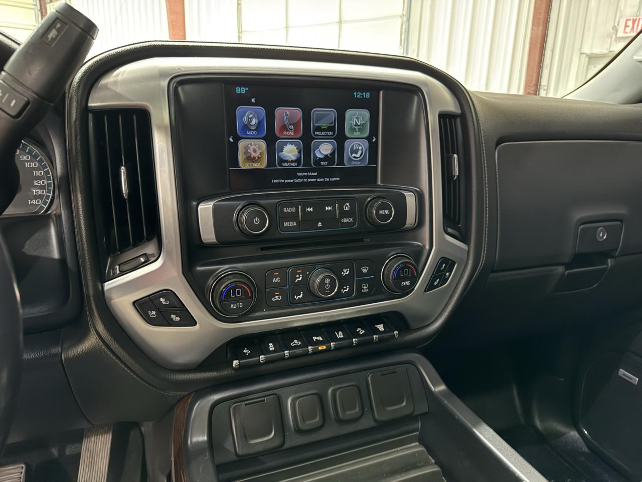 GMC Sierra HD photo 16