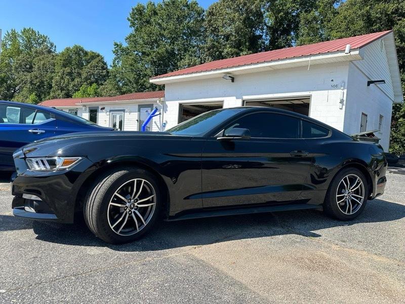 2015 Ford Mustang 
