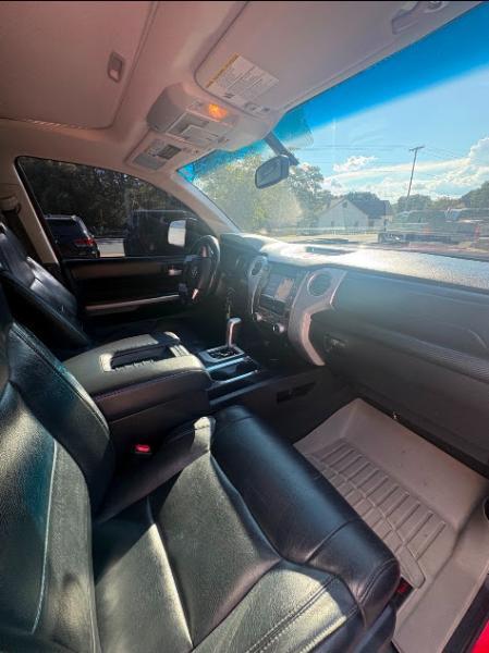 Toyota Tundra  2014