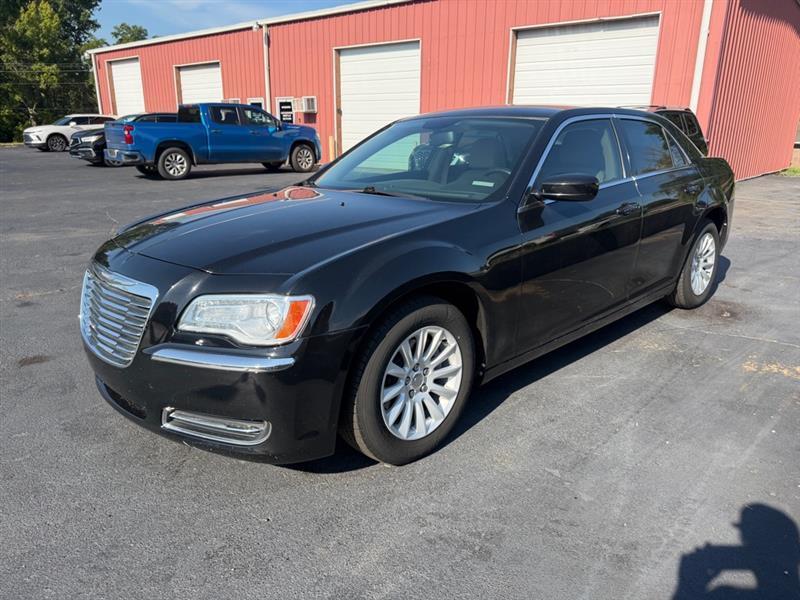 2013 Chrysler 300 RWD