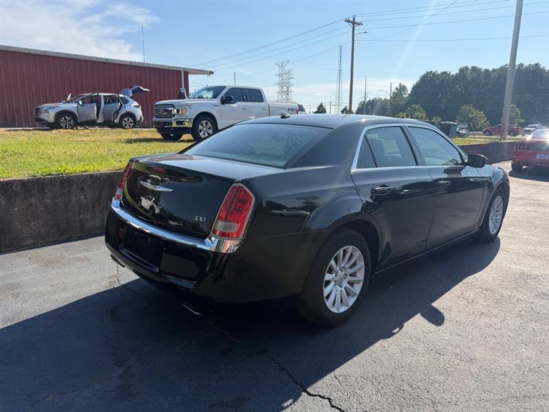 Chrysler 300 RWD 2013