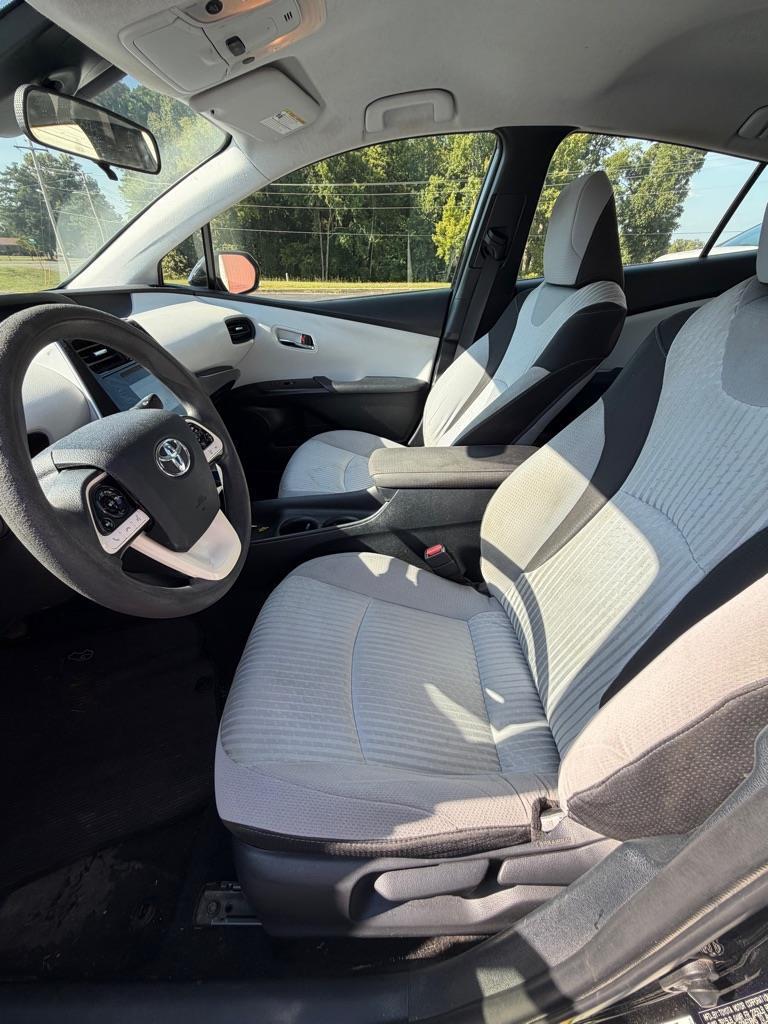 Toyota Prius Two Eco 2018
