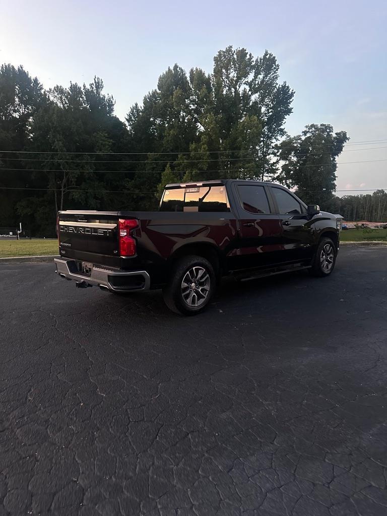 Chevrolet Silverado 1500 LT Crew Cab 4WD 2021