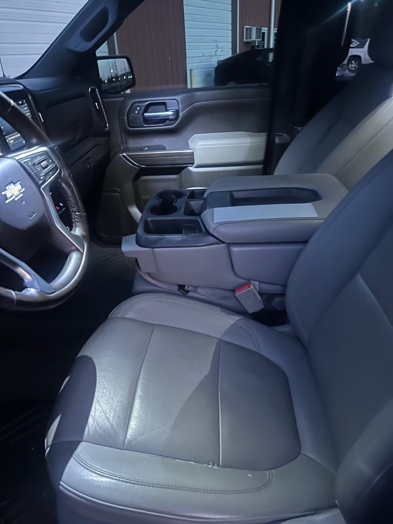Chevrolet Silverado 1500 LT Crew Cab 4WD 2021