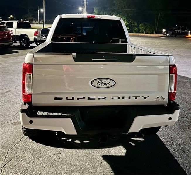 Ford F-250 SD XL Crew Cab 4WD 2019