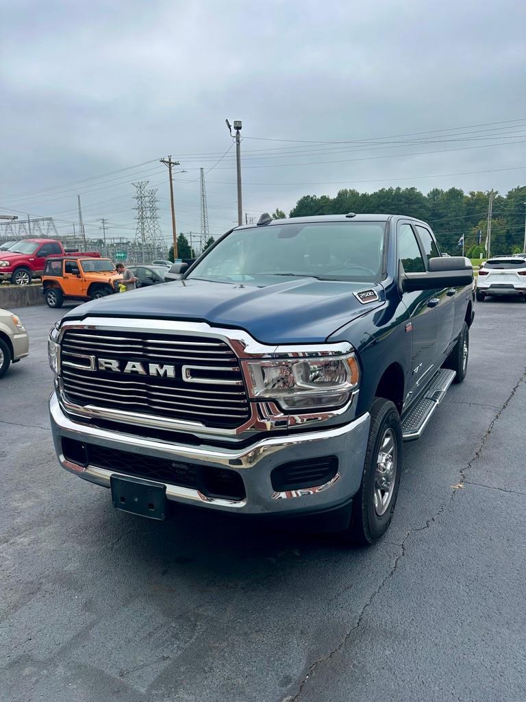 RAM 2500 Tradesman Crew Cab LWB 4WD 2022