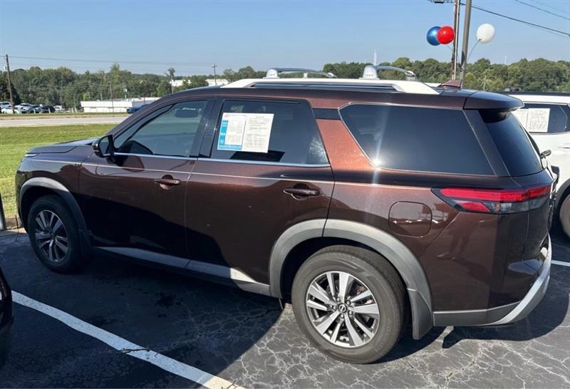 Nissan Pathfinder SL 2022