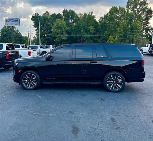 2023 Cadillac Escalade ESV Sport AWD