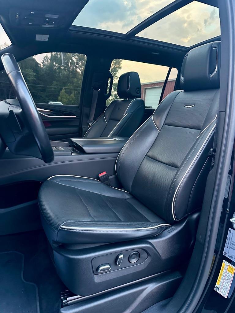 Cadillac Escalade ESV Sport AWD 2023