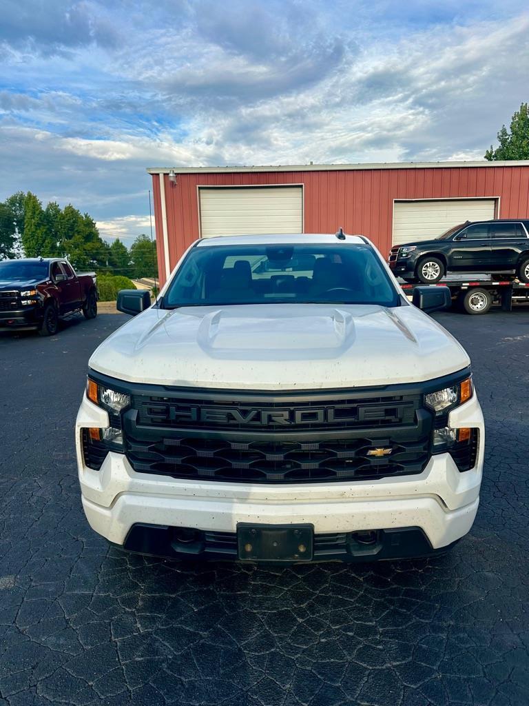 Chevrolet Silverado 1500 Custom Crew Cab 4WD 2025