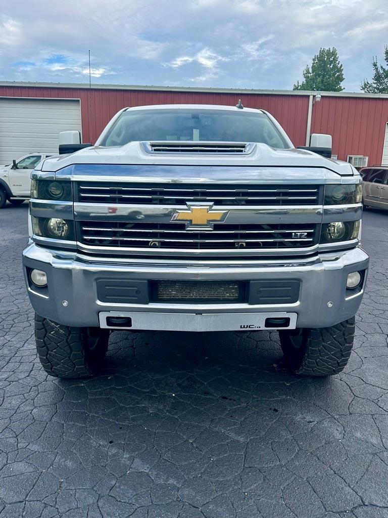 Chevrolet Silverado 2500HD LTZ Crew Cab Long Box 4WD 2019