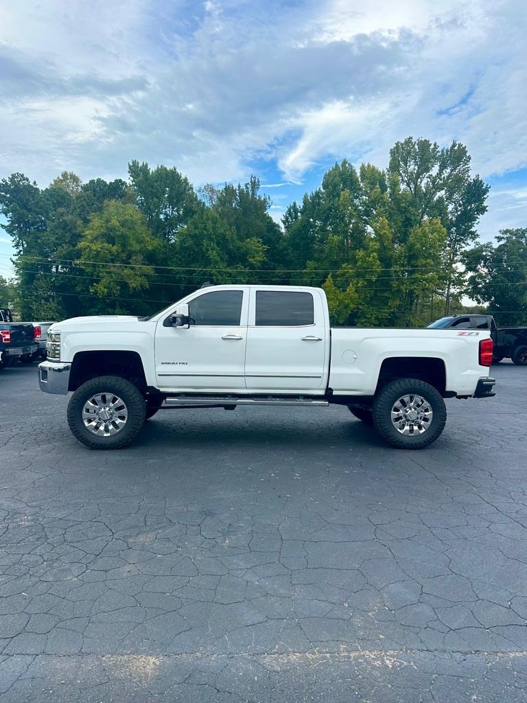 Chevrolet Silverado 2500HD LTZ Crew Cab Long Box 4WD 2019