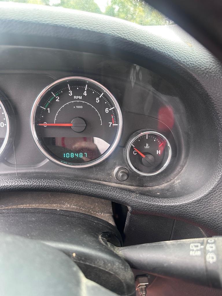 Jeep Wrangler Sport 4WD 2013