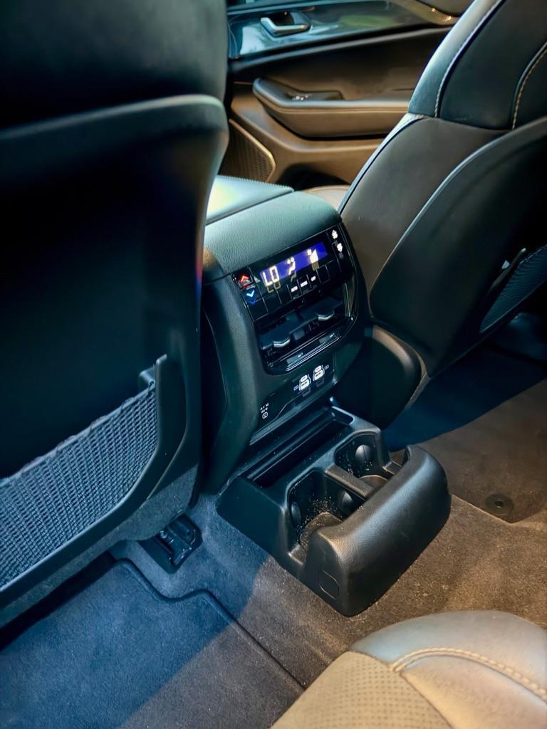Jeep Grand Cherokee L Laredo 4WD 2021