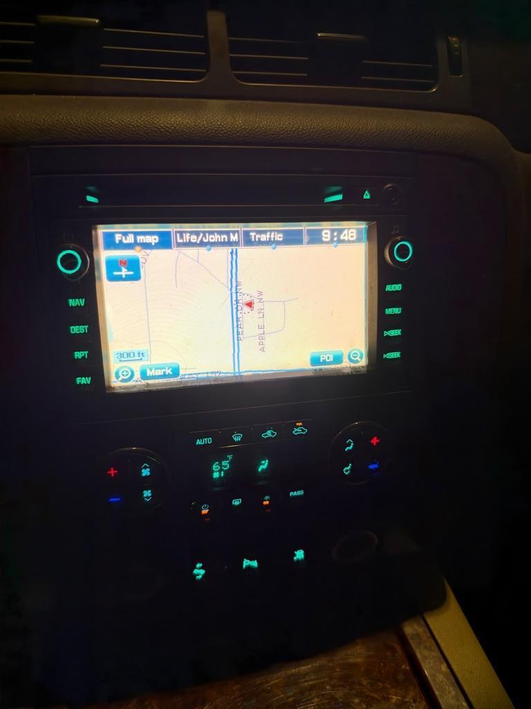 Chevrolet Avalanche LTZ 2WD 2011